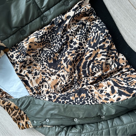 Olive greens and cheetah puffer jacket - Picture 2 of 4
